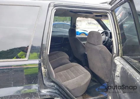 1997 Jeep Grand Cherokee Laredo/Tsi from USA, damaged, VIN 1J4GZ58S5VC530424